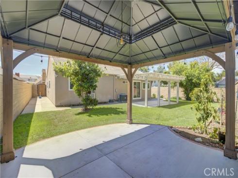 292 N Camino Arroyo  , Anaheim Hills, CA