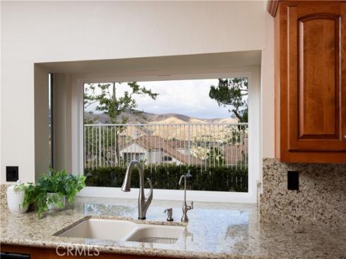 547 S Eveningsong   Lane, Anaheim Hills, CA