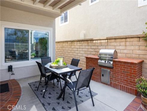 547 S Eveningsong   Lane, Anaheim Hills, CA