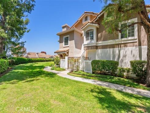 1089 S Daybreak   Court, Anaheim Hills, CA