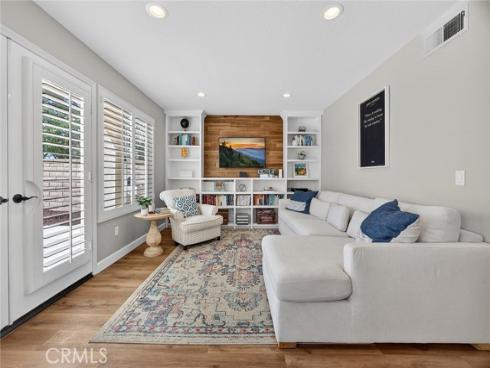 1055 S Highridge   Court, Anaheim Hills, CA