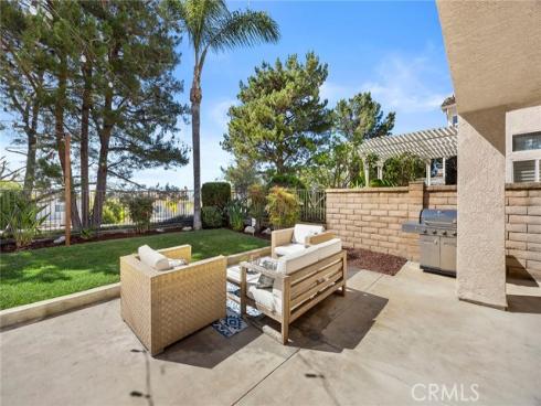 1055 S Highridge   Court, Anaheim Hills, CA