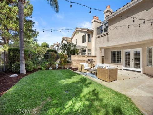 1055 S Highridge   Court, Anaheim Hills, CA