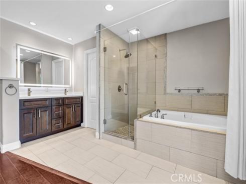 124 S Calle Da Gama  , Anaheim Hills, CA