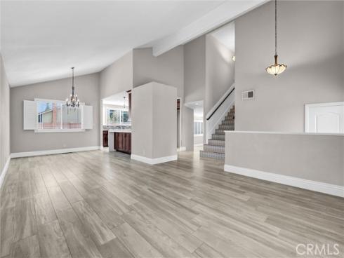 124 S Calle Da Gama  , Anaheim Hills, CA