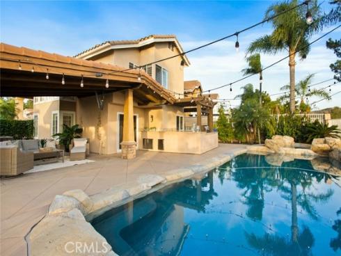 491 S Hibiscus Way, Anaheim Hills, CA