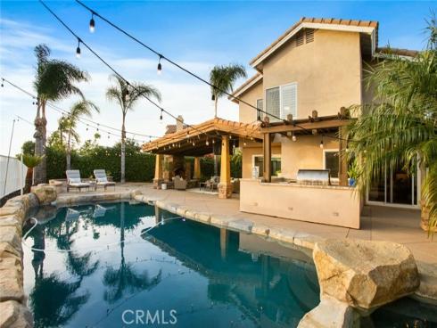 491 S Hibiscus Way, Anaheim Hills, CA
