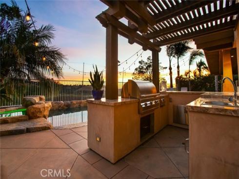 491 S Hibiscus Way, Anaheim Hills, CA