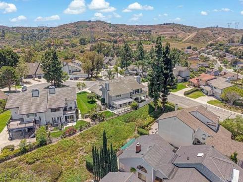 6098 E Silverspur   Trail, Anaheim Hills, CA