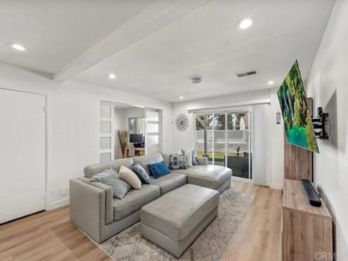 6098 E Silverspur   Trail, Anaheim Hills, CA