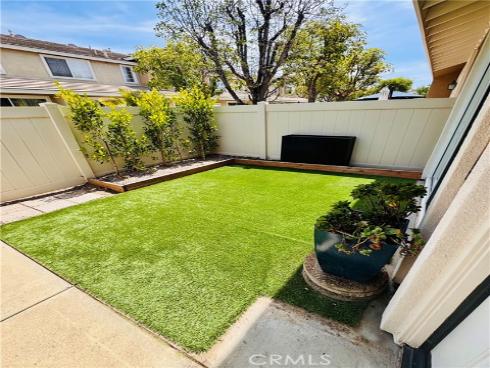 8313 E Arrowhead Way, Anaheim Hills, CA