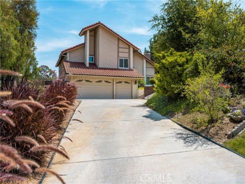 186 S Donna   Court, Anaheim Hills, CA