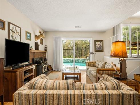 186 S Donna   Court, Anaheim Hills, CA