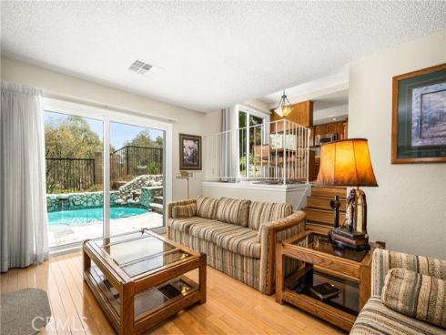 186 S Donna   Court, Anaheim Hills, CA