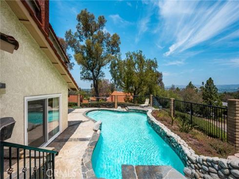 186 S Donna   Court, Anaheim Hills, CA