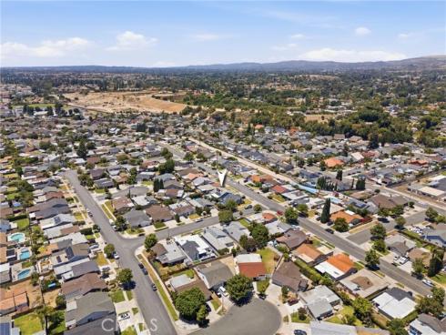 4956 E Holbrook  , Anaheim Hills, CA