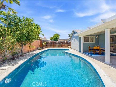 4956 E Holbrook  , Anaheim Hills, CA