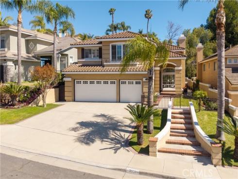 7520 E Toyon Lane, Anaheim Hills, CA