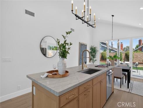 5941 E Camino Correr , Anaheim Hills, CA