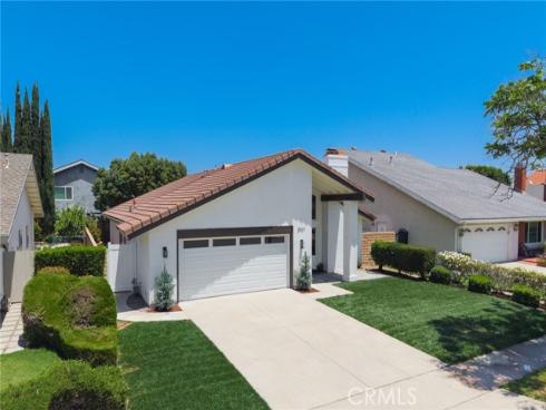 5941 E Camino Correr , Anaheim Hills, CA