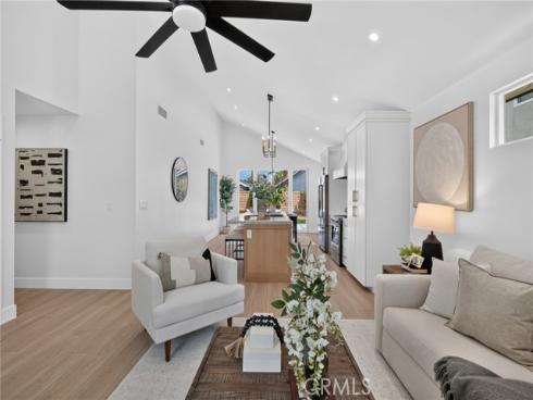 5941 E Camino Correr , Anaheim Hills, CA