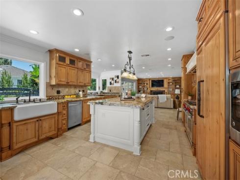 5780 E River Valley Trail, Anaheim Hills, CA