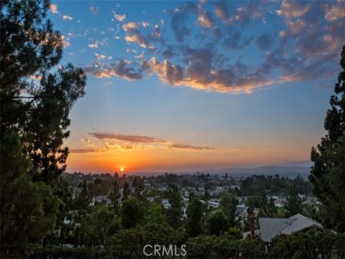5780 E River Valley Trail, Anaheim Hills, CA