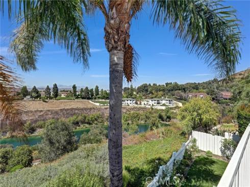 904 S Ridgecrest Circle, Anaheim Hills, CA