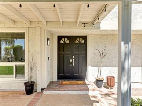 904 S Ridgecrest Circle, Anaheim Hills, CA