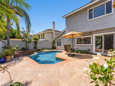 8058 E Woodsboro Avenue, Anaheim Hills, CA