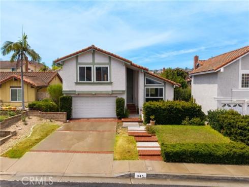 945 S Calle Venado , Anaheim Hills, CA