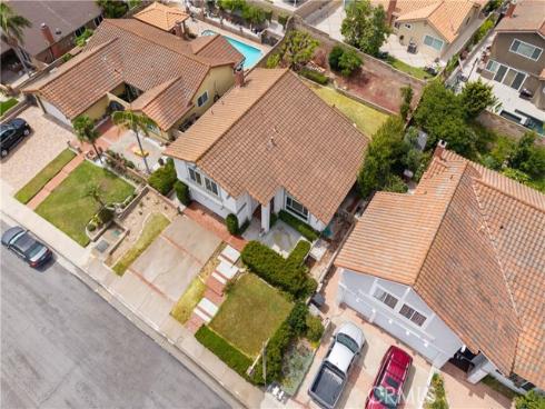 945 S Calle Venado , Anaheim Hills, CA