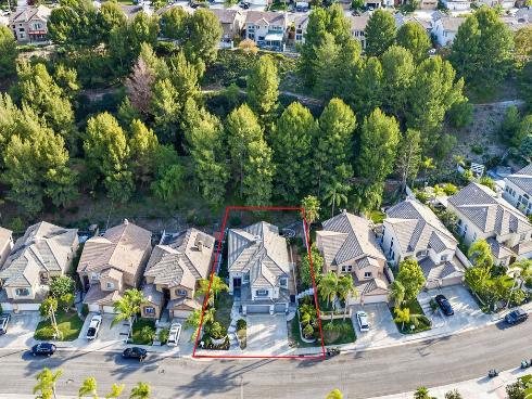 8784 E Banner Ridge   Drive, Anaheim Hills, CA