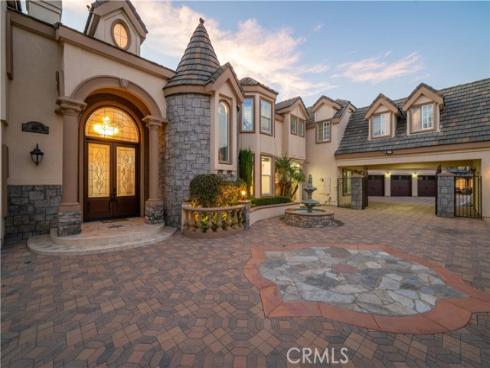 151 Toby Lane, Anaheim Hills, CA