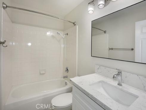 7839 E Viewrim Drive, Anaheim Hills, CA