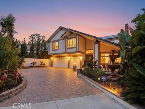 6425 E. Shady Valley Lane