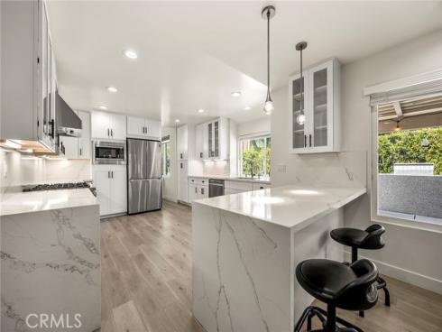 7147 E Columbus Dr , Anaheim Hills, CA