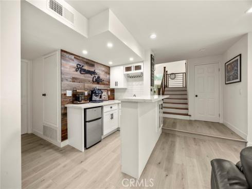 7147 E Columbus Dr , Anaheim Hills, CA