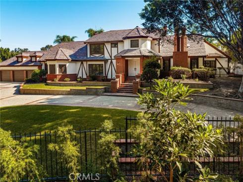 126 S. Lakeview Avenue