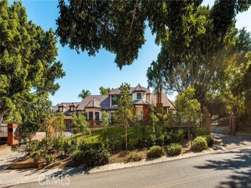 126 S Lakeview Avenue, Anaheim Hills, CA