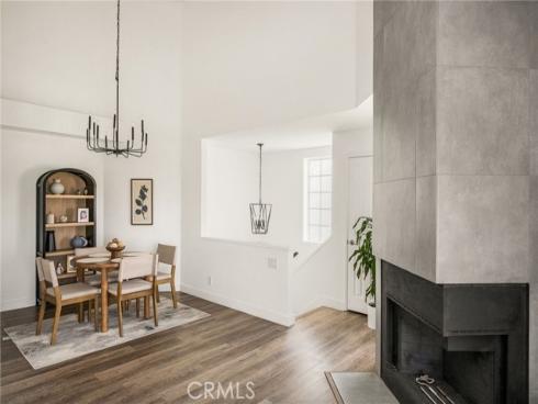 1045 S Daybreak Court, Anaheim Hills, CA