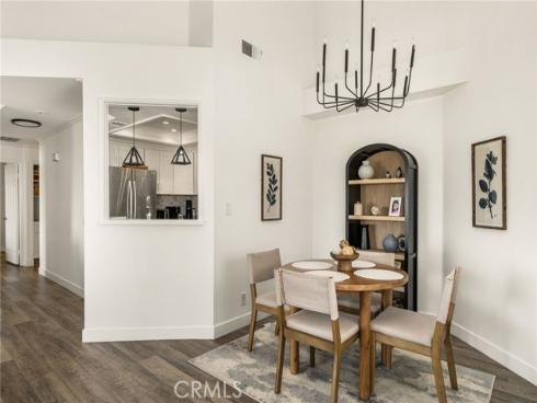 1045 S Daybreak Court, Anaheim Hills, CA