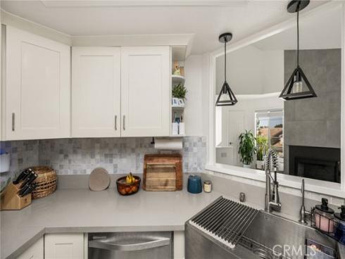 1045 S Daybreak Court, Anaheim Hills, CA