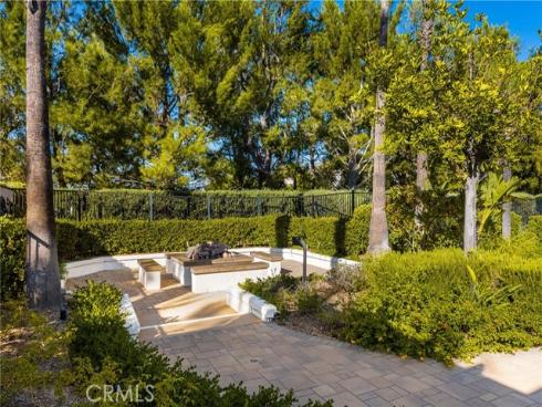 1045 S Daybreak Court, Anaheim Hills, CA