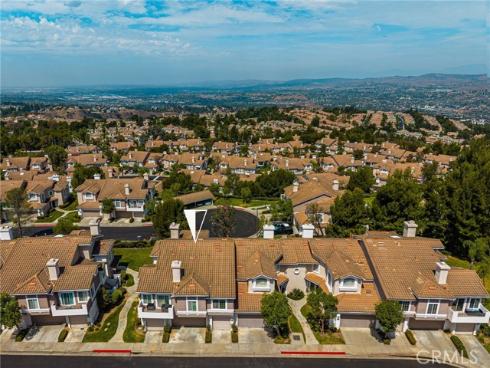 1045 S Daybreak Court, Anaheim Hills, CA