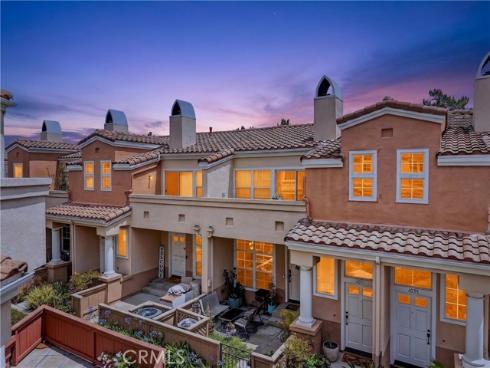 1027 S Stresa , Anaheim Hills, CA
