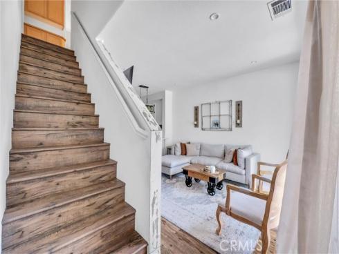 8449 E Arrowhead Way, Anaheim Hills, CA