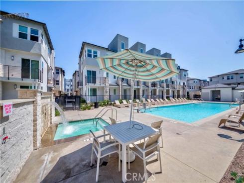 1403 W Bushell   Street, Anaheim, CA