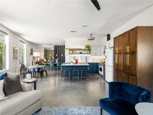 435 W Center Street Promenade 201 , Anaheim, CA