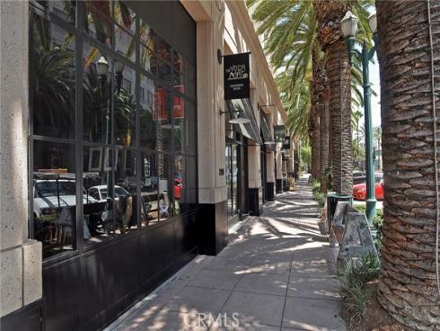 435 W Center Street Promenade 201 , Anaheim, CA